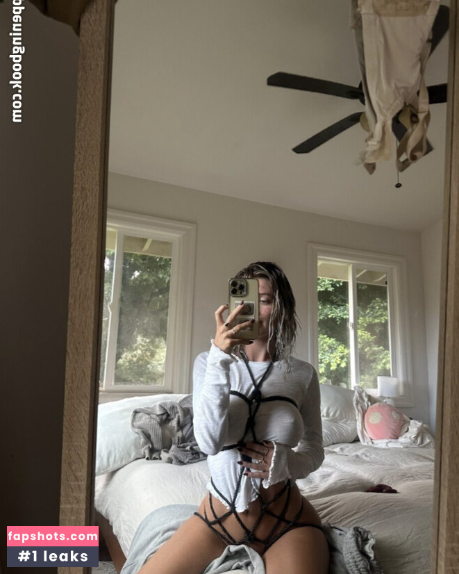 Rachel Anne Rayy gallery photo #33