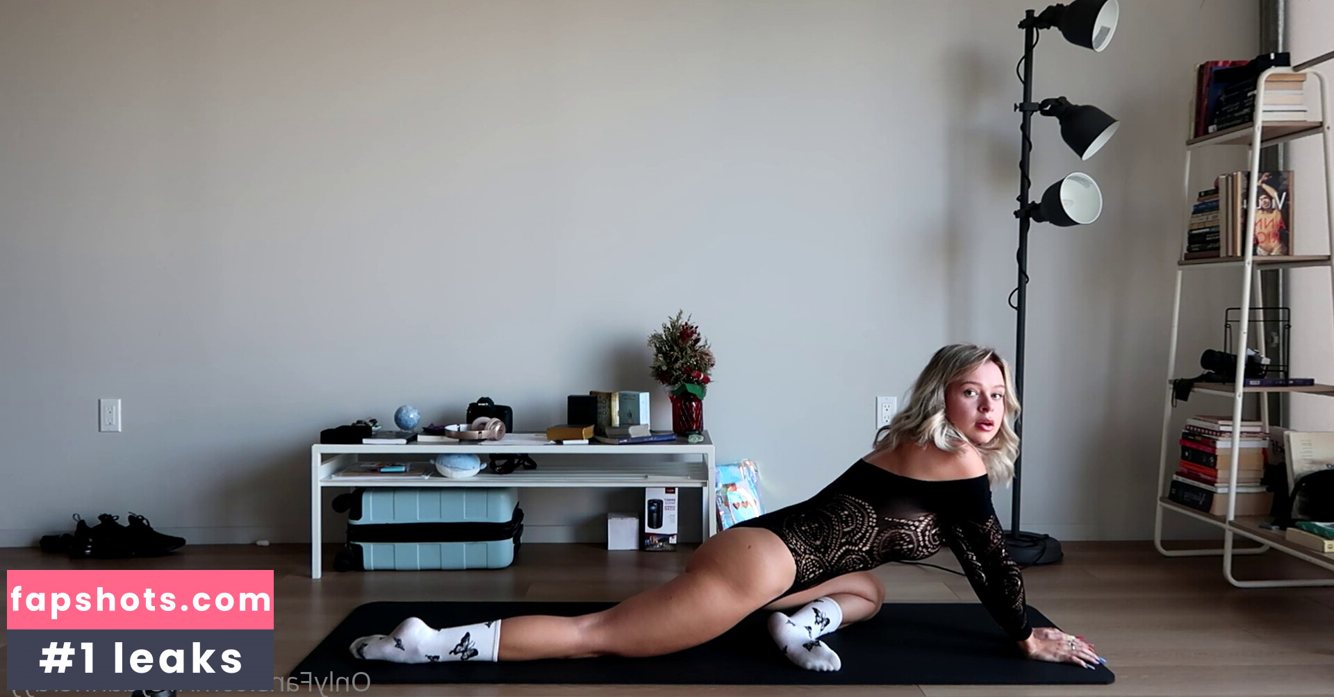 Rachel Anne Rayy gallery photo #67