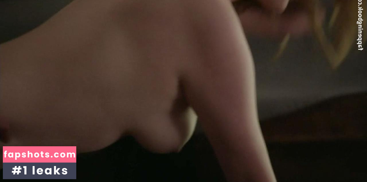 Rachel Annette Helson gallery photo #15