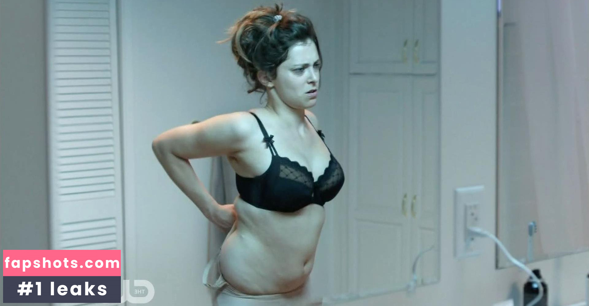 Rachel Bloom gallery photo #56