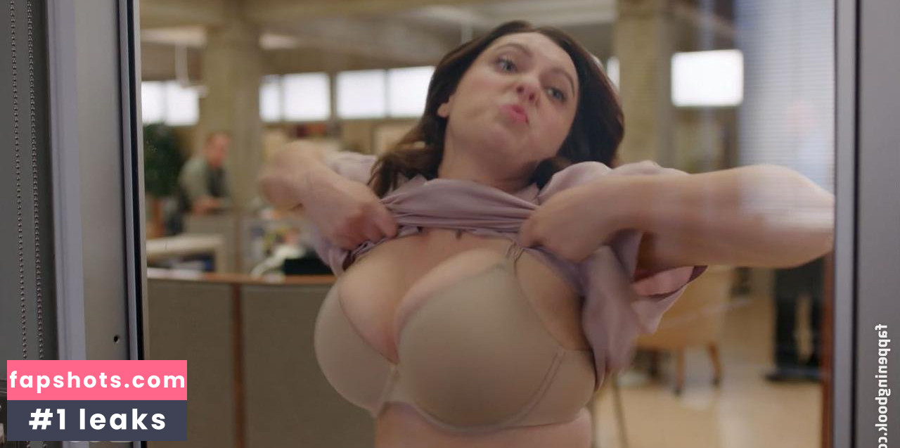 Rachel Bloom gallery photo #58