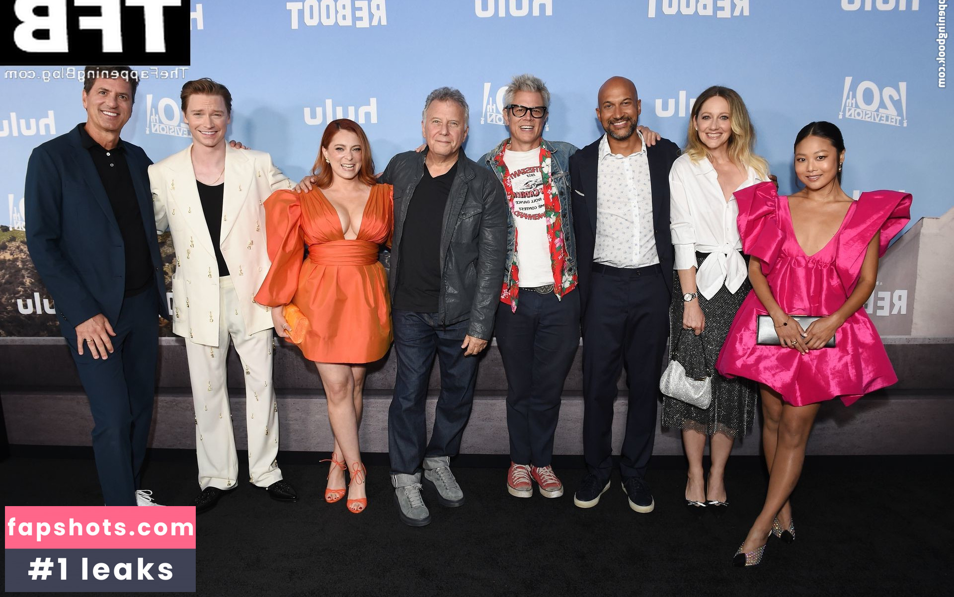 Rachel Bloom gallery photo #7