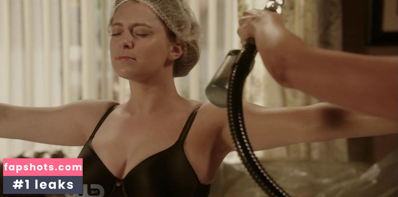 Rachel Bloom gallery photo #71