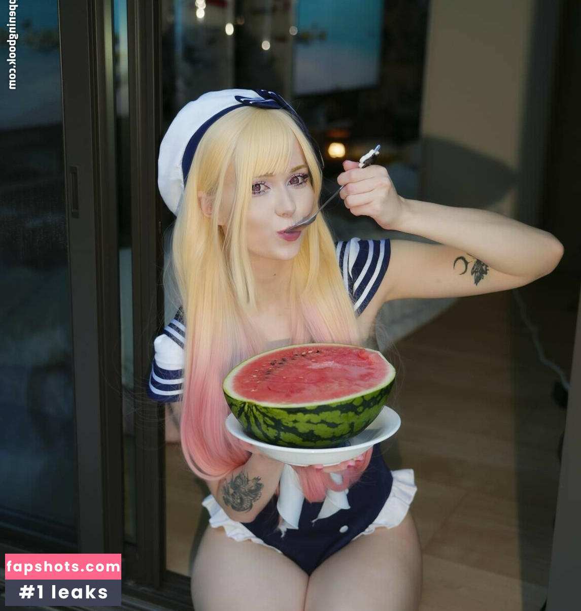 Rachel Blossom gallery photo #3