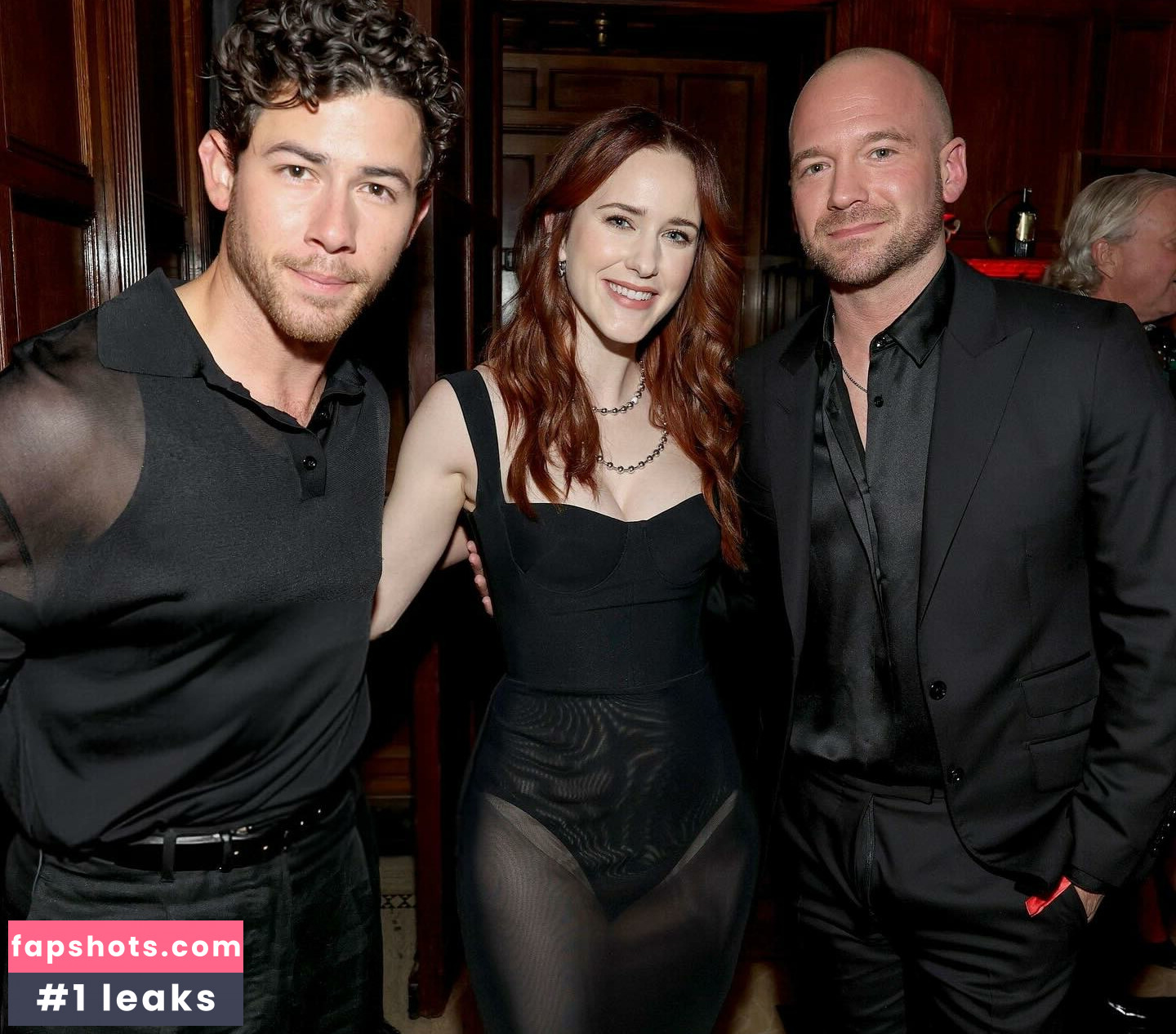 Rachel Brosnahan gallery photo #11