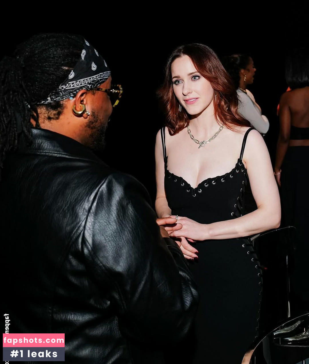 Rachel Brosnahan gallery photo #105