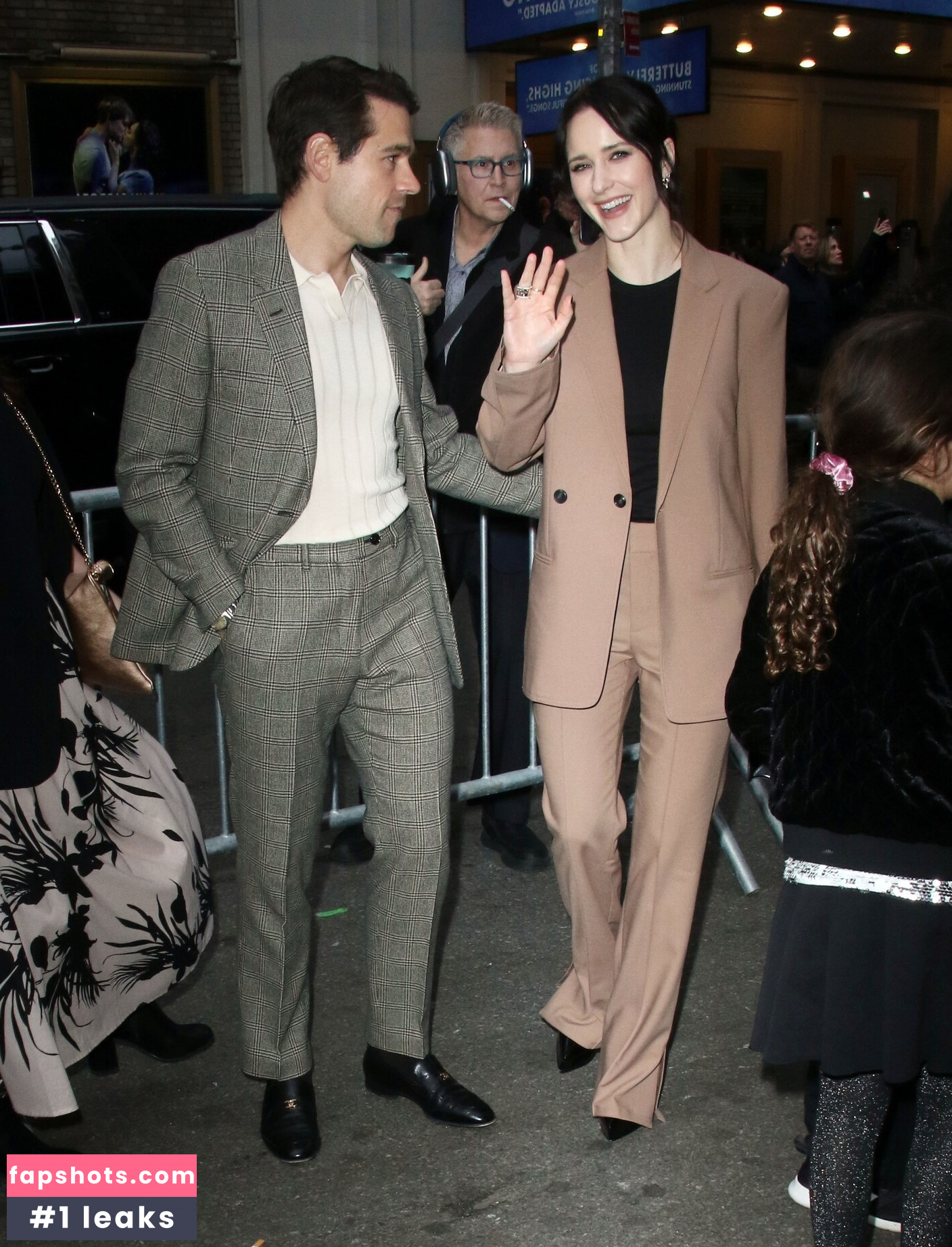 Rachel Brosnahan gallery photo #237