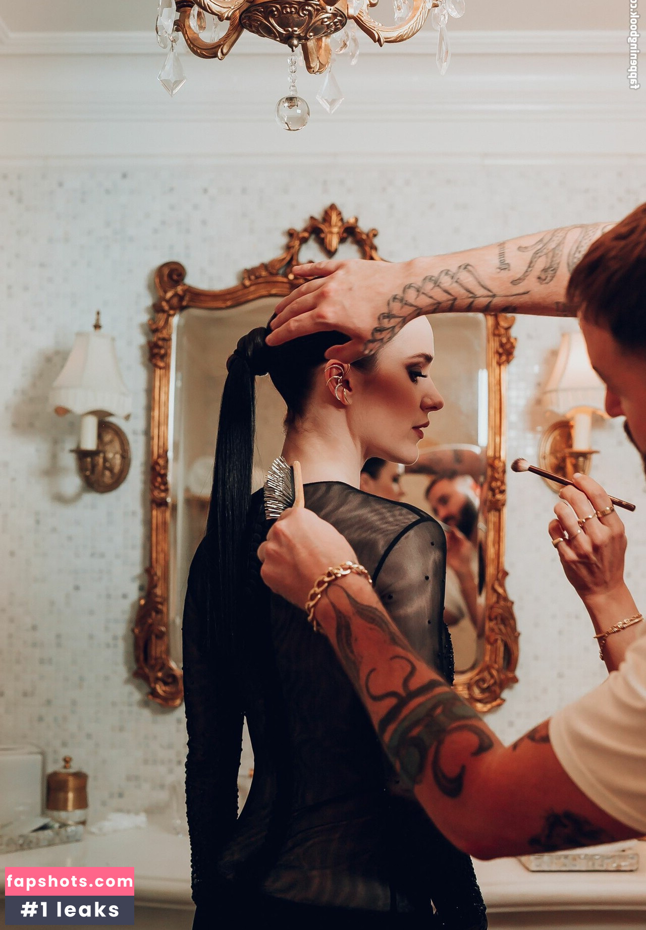 Rachel Brosnahan gallery photo #252