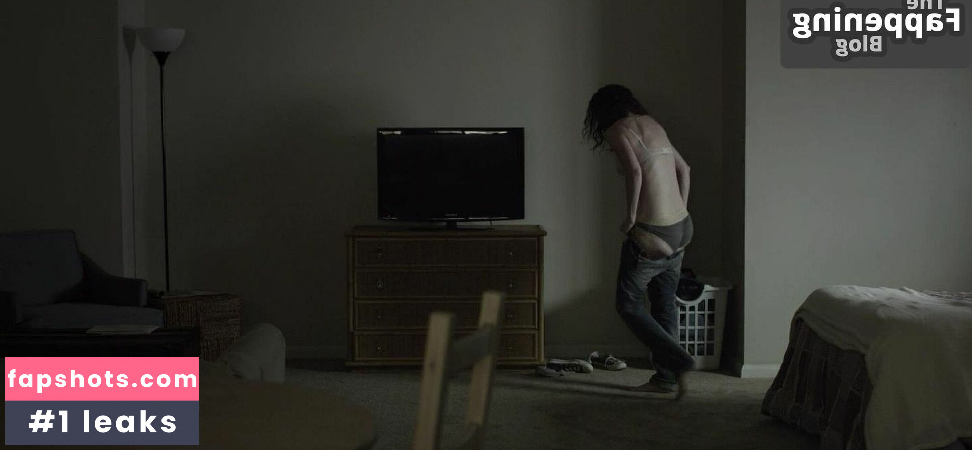 Rachel Brosnahan gallery photo #360