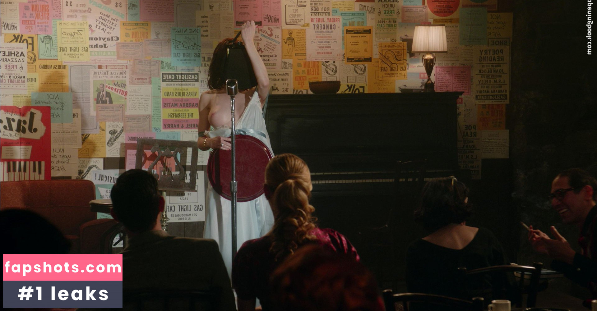 Rachel Brosnahan gallery photo #463