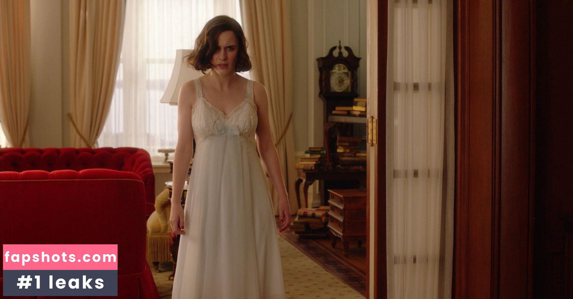 Rachel Brosnahan gallery photo #469