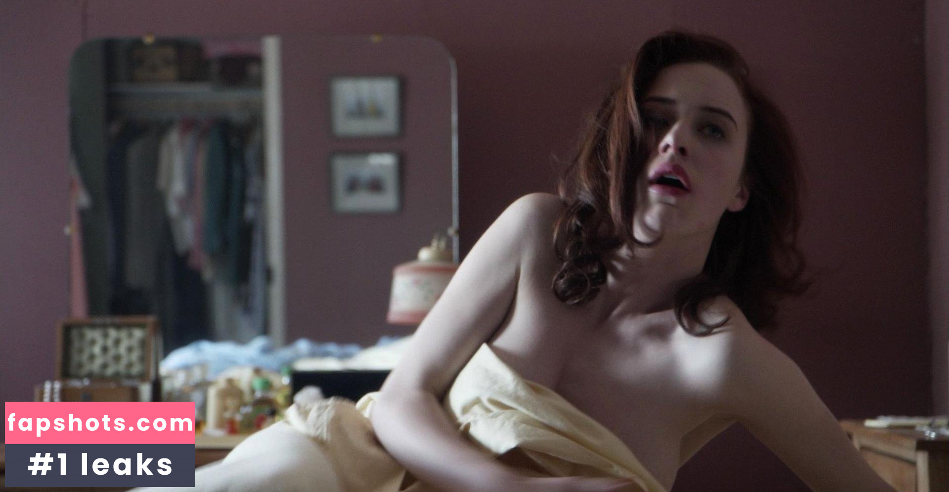 Rachel Brosnahan gallery photo #478