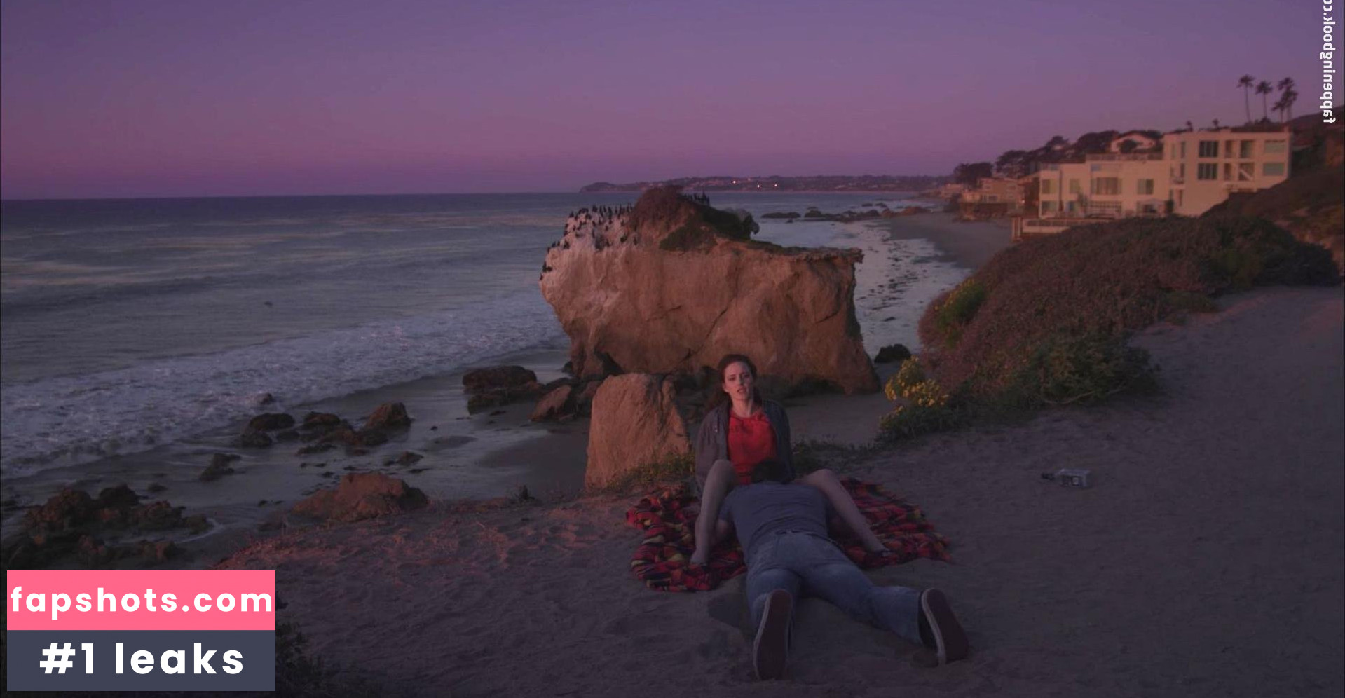 Rachel Brosnahan gallery photo #525