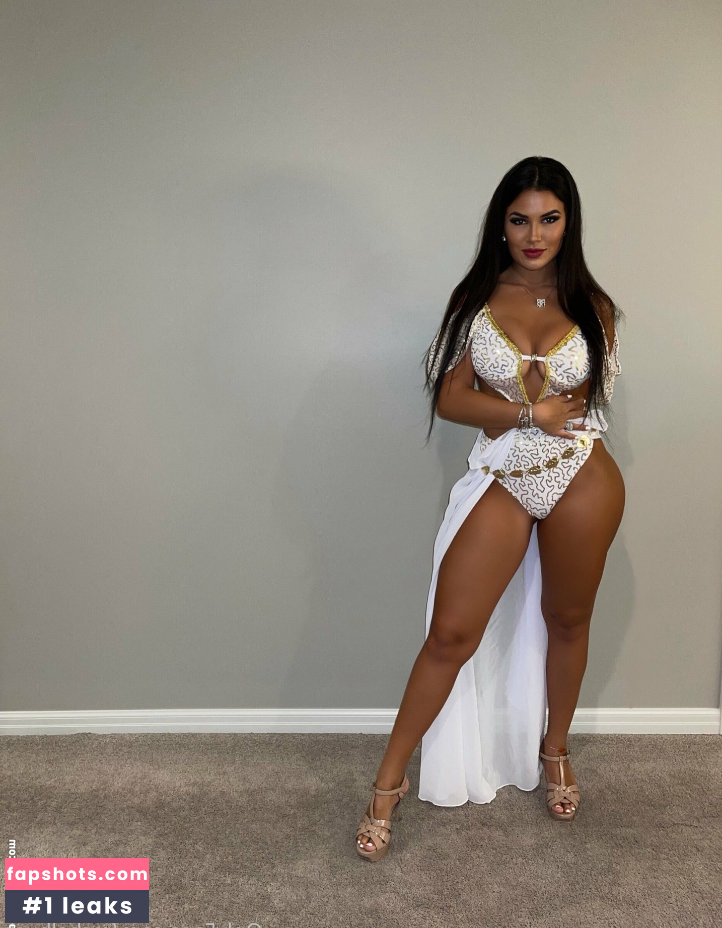 Rachel Bush gallery photo #96