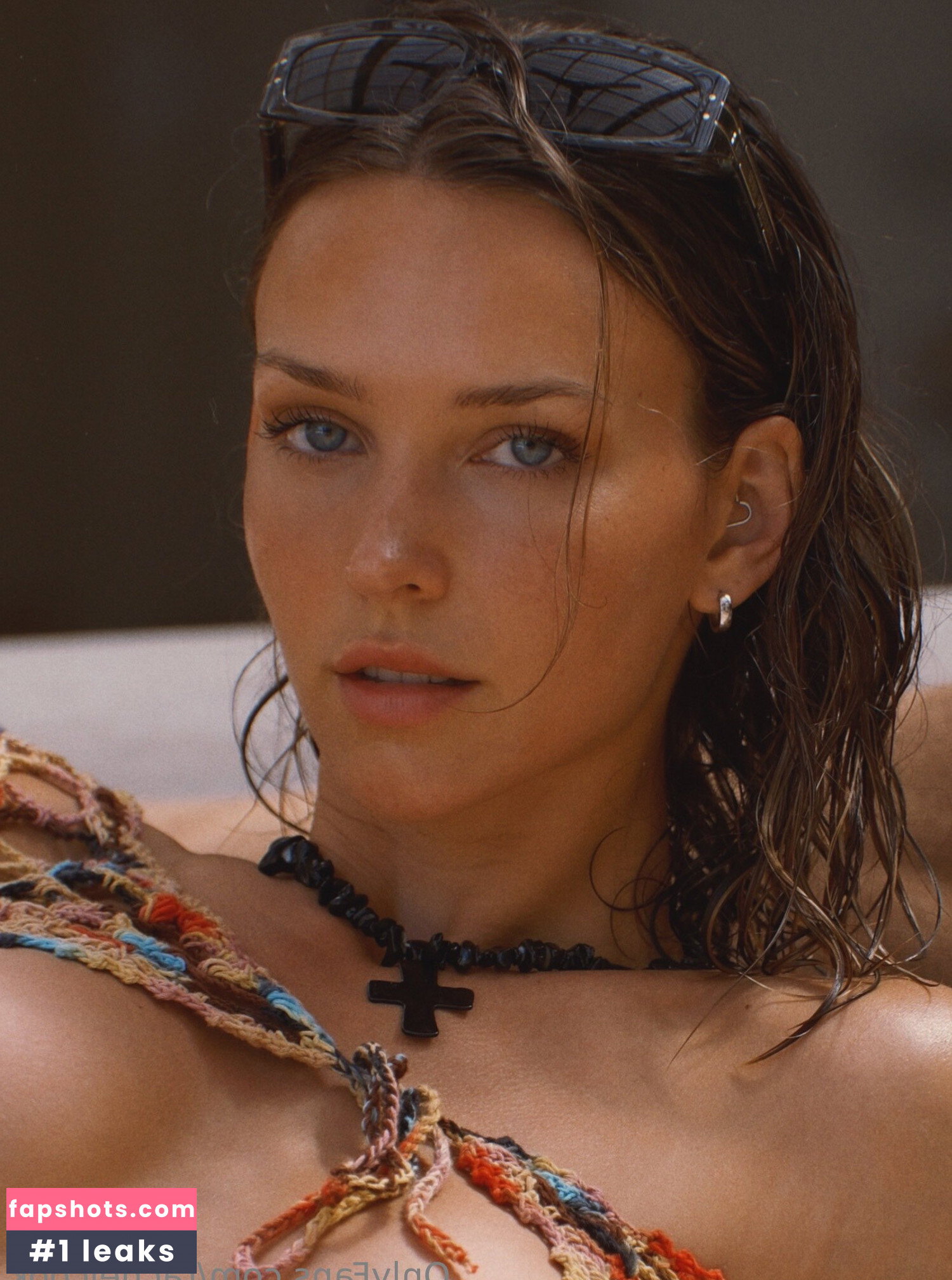 Rachel Cook gallery photo #205