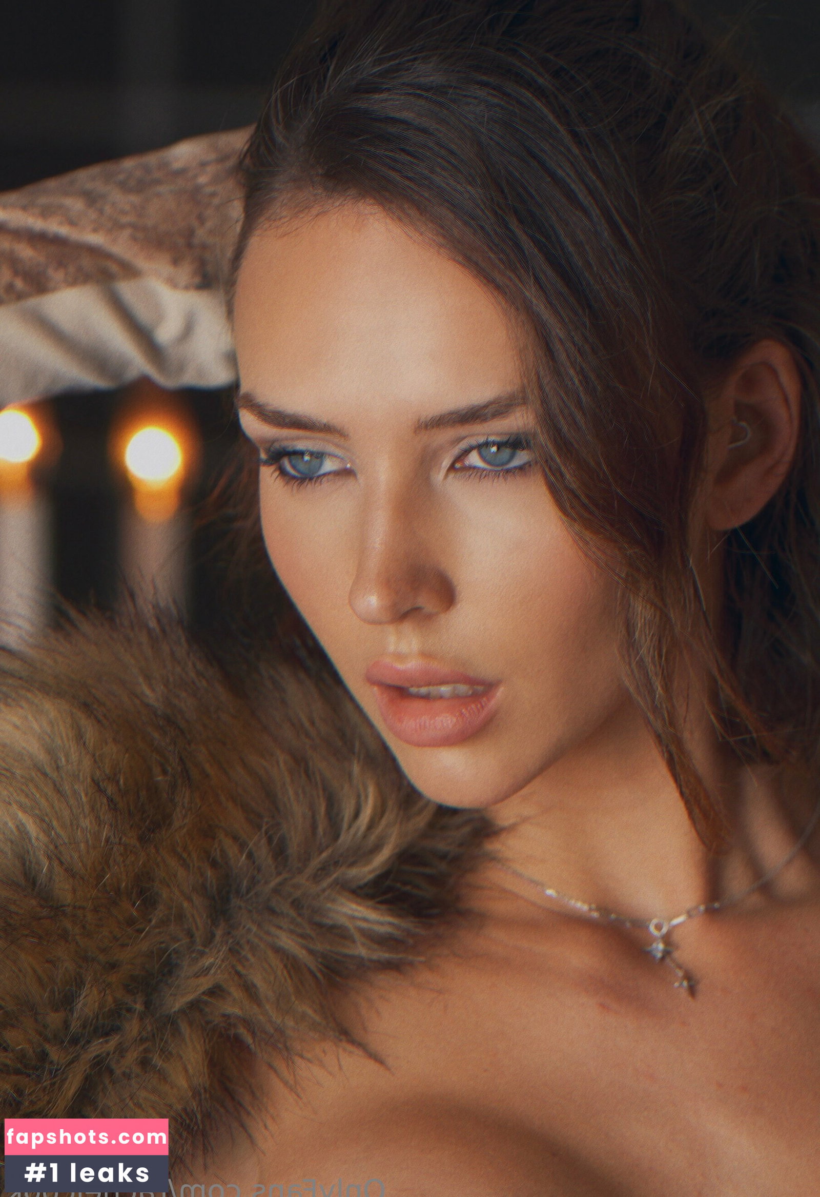 Rachel Cook gallery photo #510