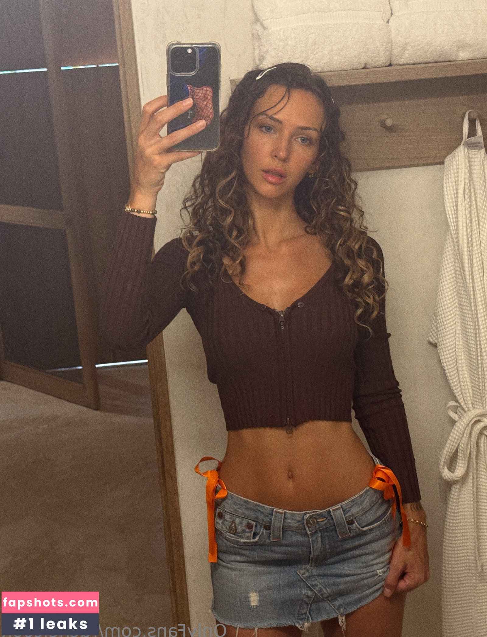 Rachel Cook gallery photo #1250