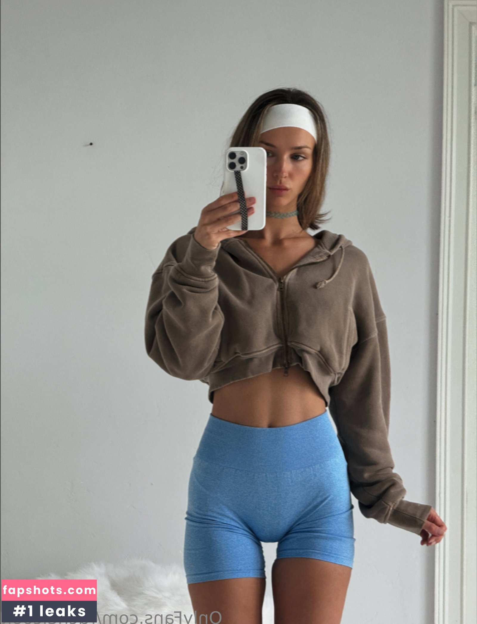 Rachel Cook gallery photo #1325