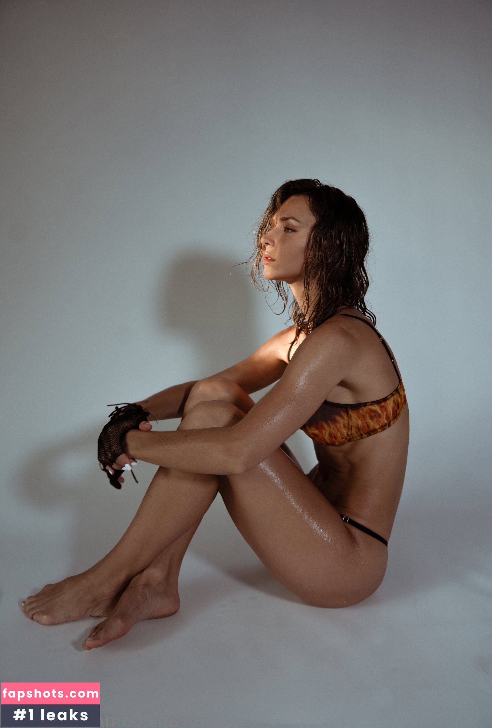 Rachel Cook gallery photo #2593