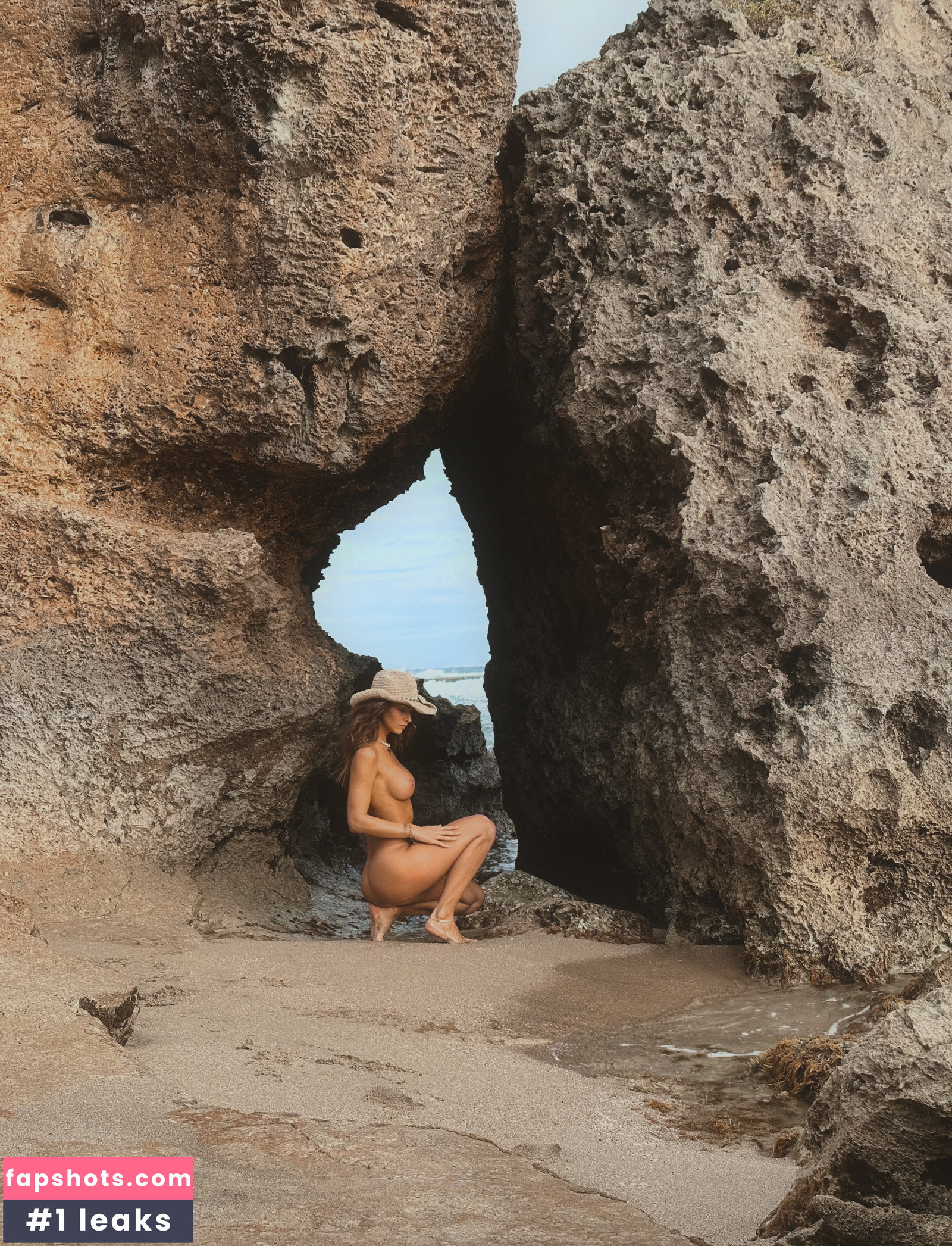 Rachel Cook gallery photo #4295