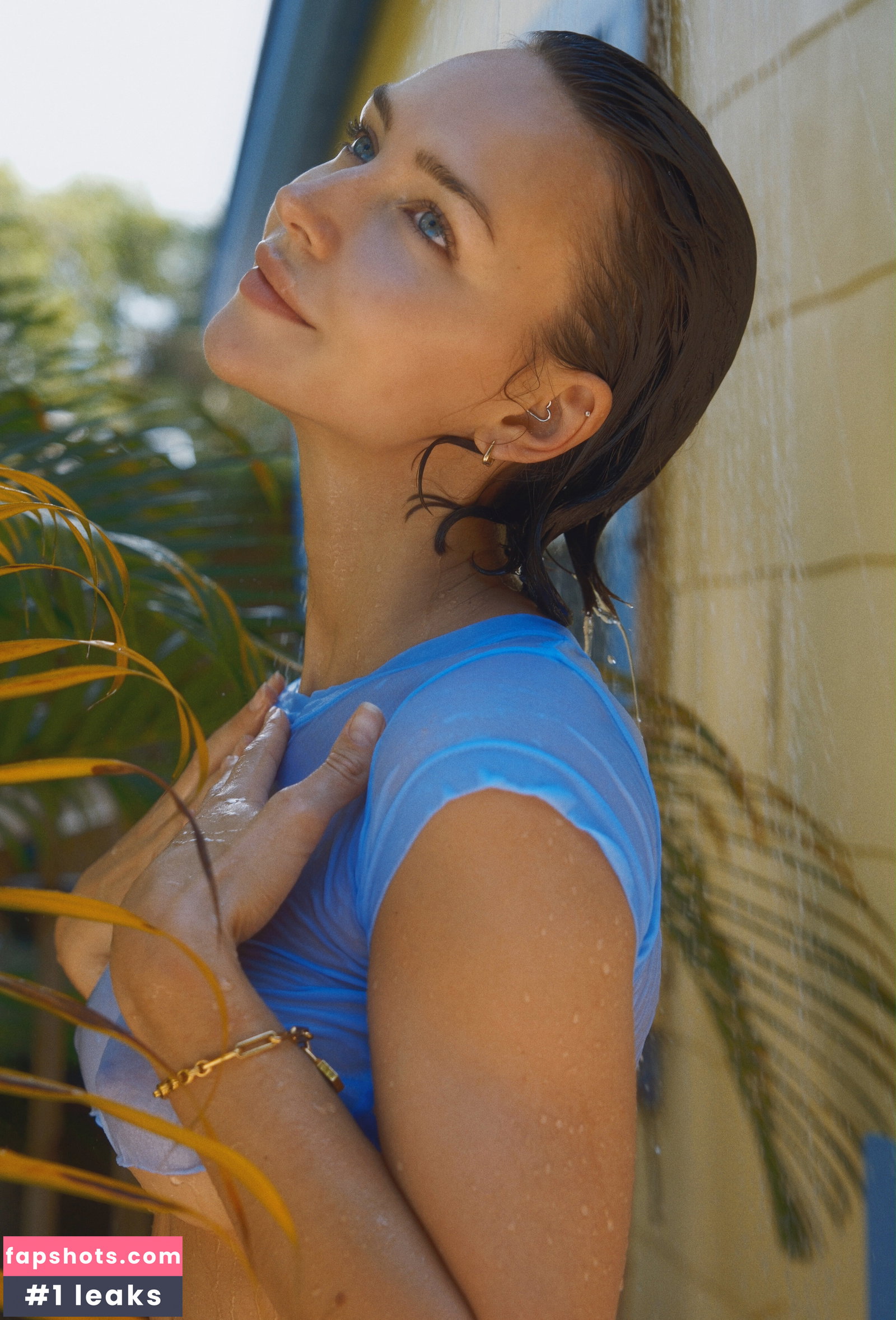 Rachel Cook gallery photo #1570