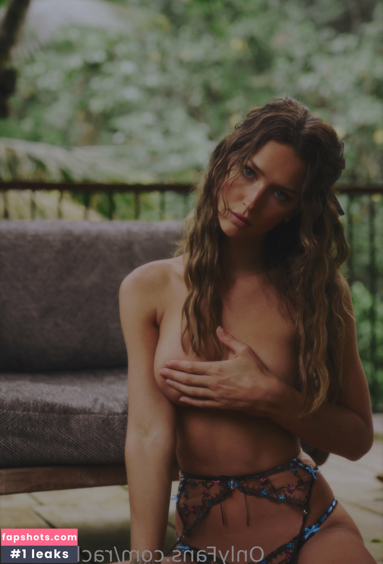 Rachel Cook gallery photo #6171
