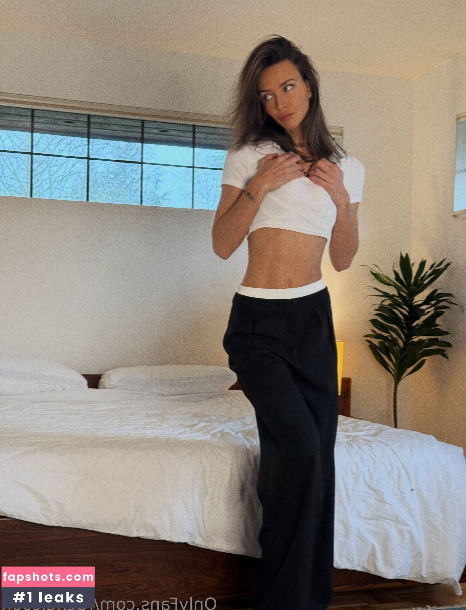 Rachel Cook gallery photo #6157