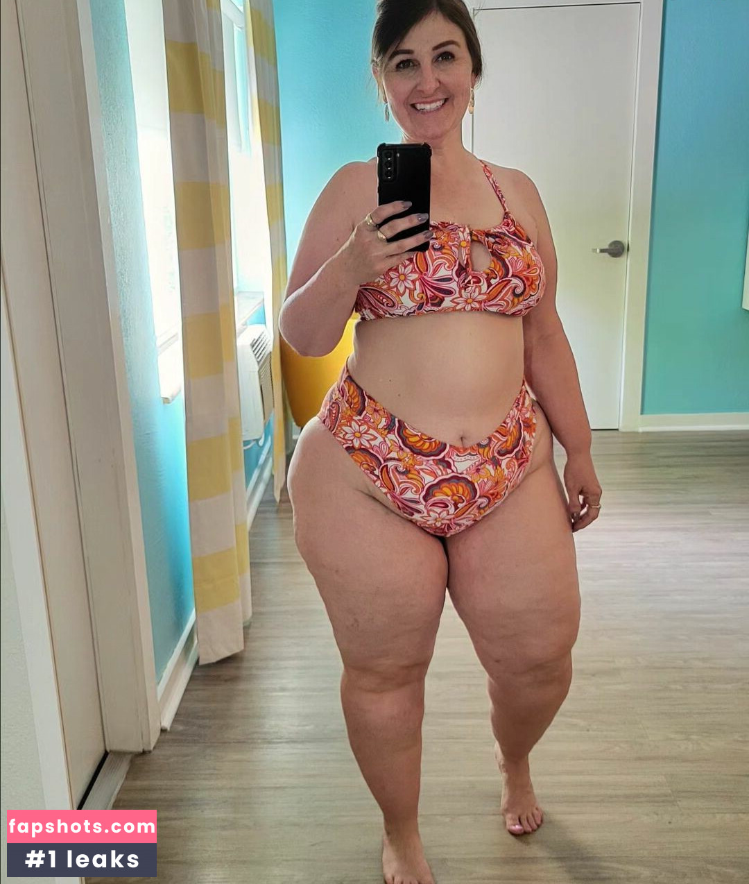 Rachel Estes gallery photo #8