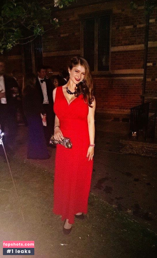 Rachel H gallery photo #2