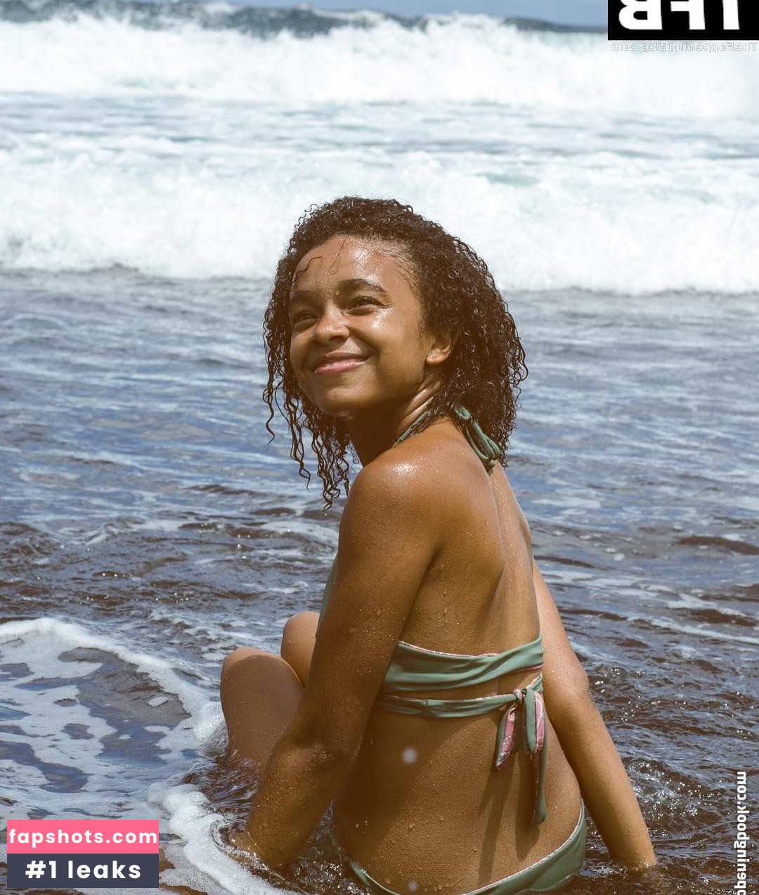 Rachel Hilson Nahé úniky fotek pouze od fanoušků #10 - Fapshots