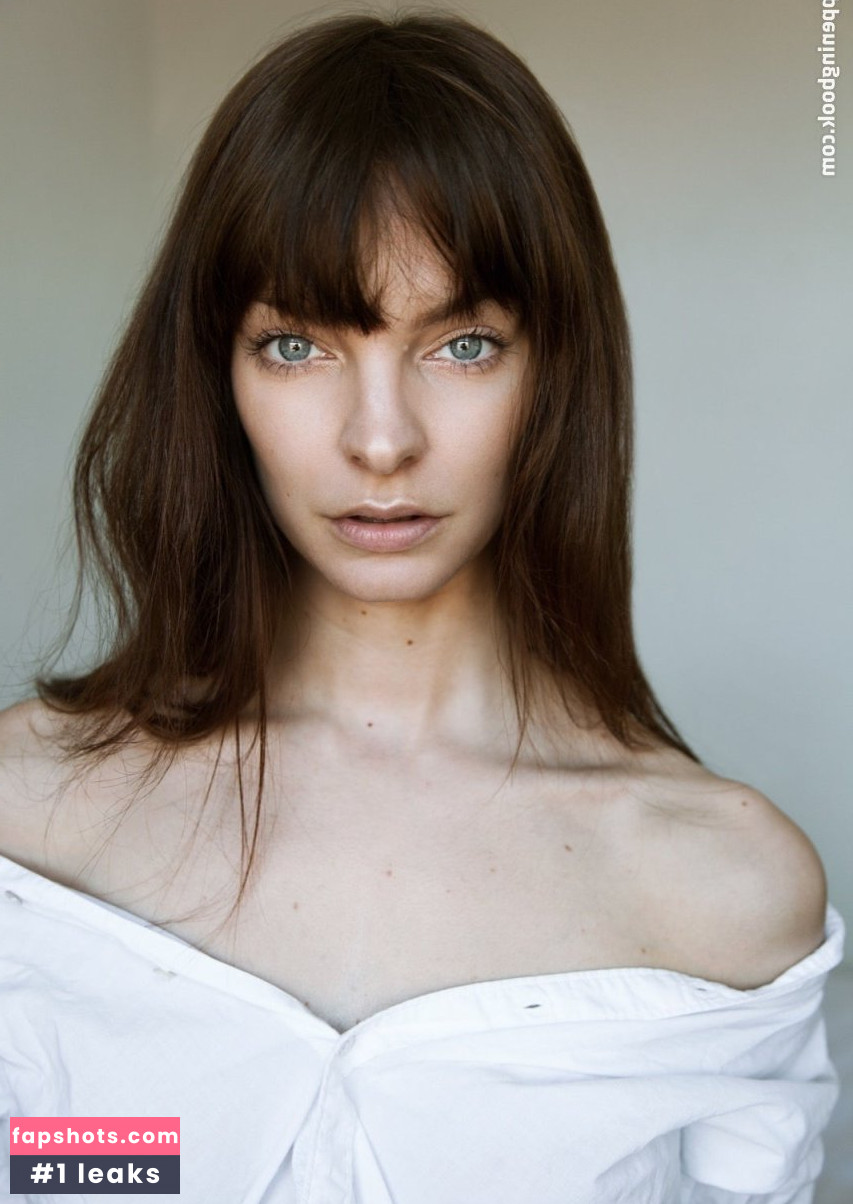 Rachel Joy gallery photo #8