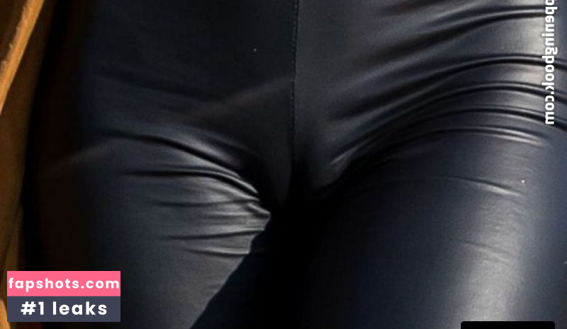 Rachel McCord gallery photo #149