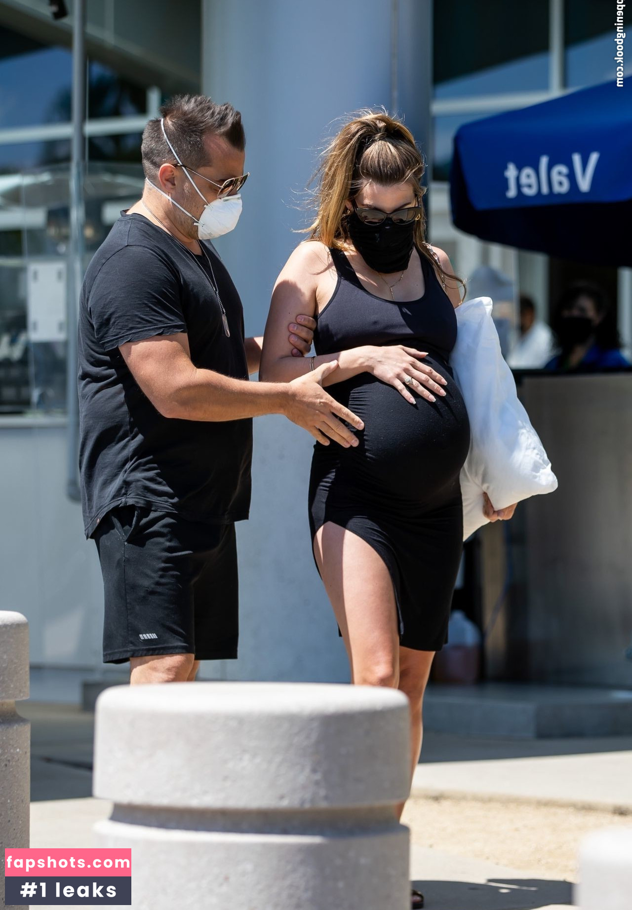 Rachel McCord gallery photo #310