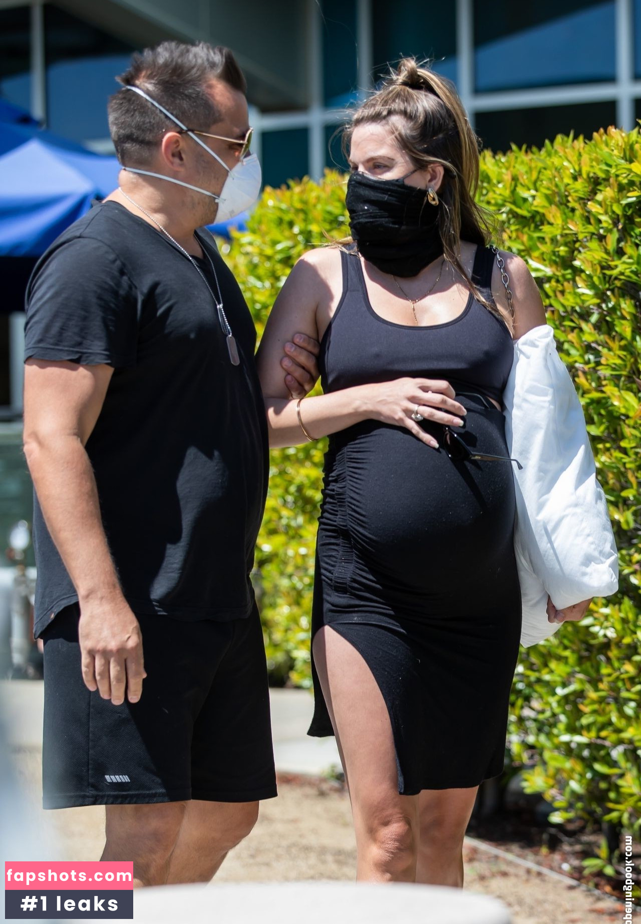 Rachel McCord gallery photo #313