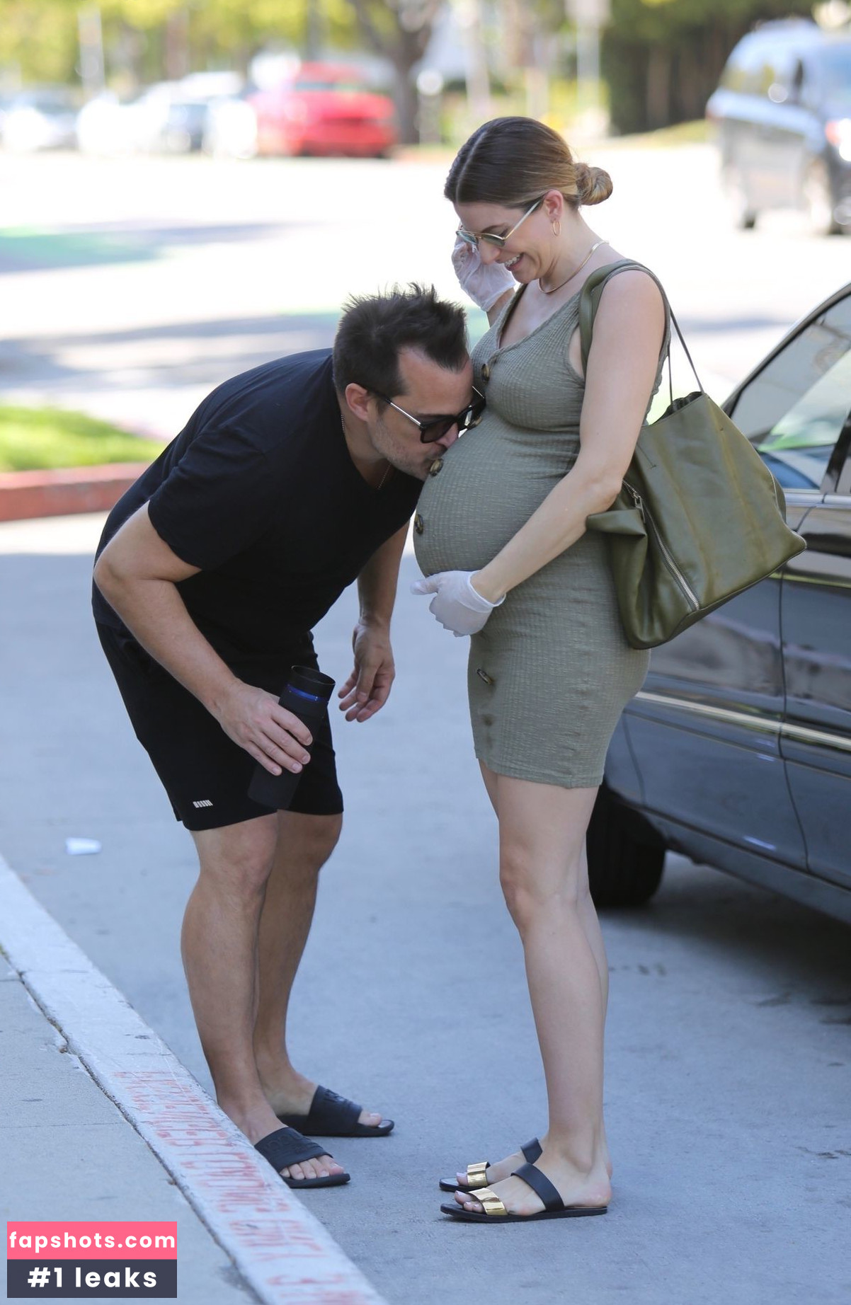 Rachel McCord gallery photo #328