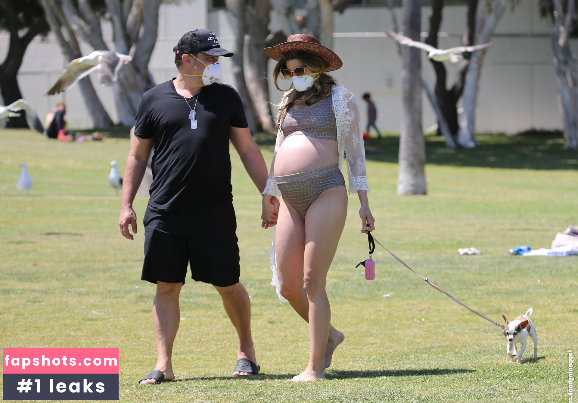 Rachel McCord gallery photo #332