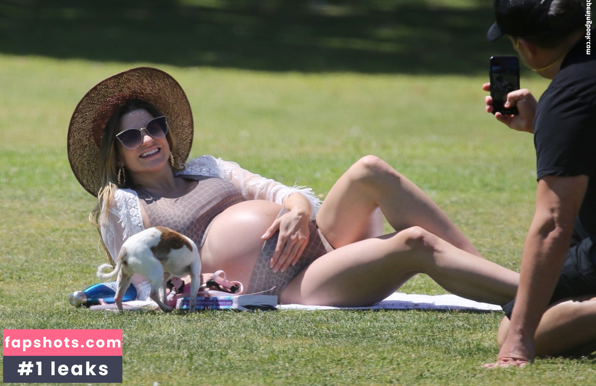 Rachel McCord gallery photo #336