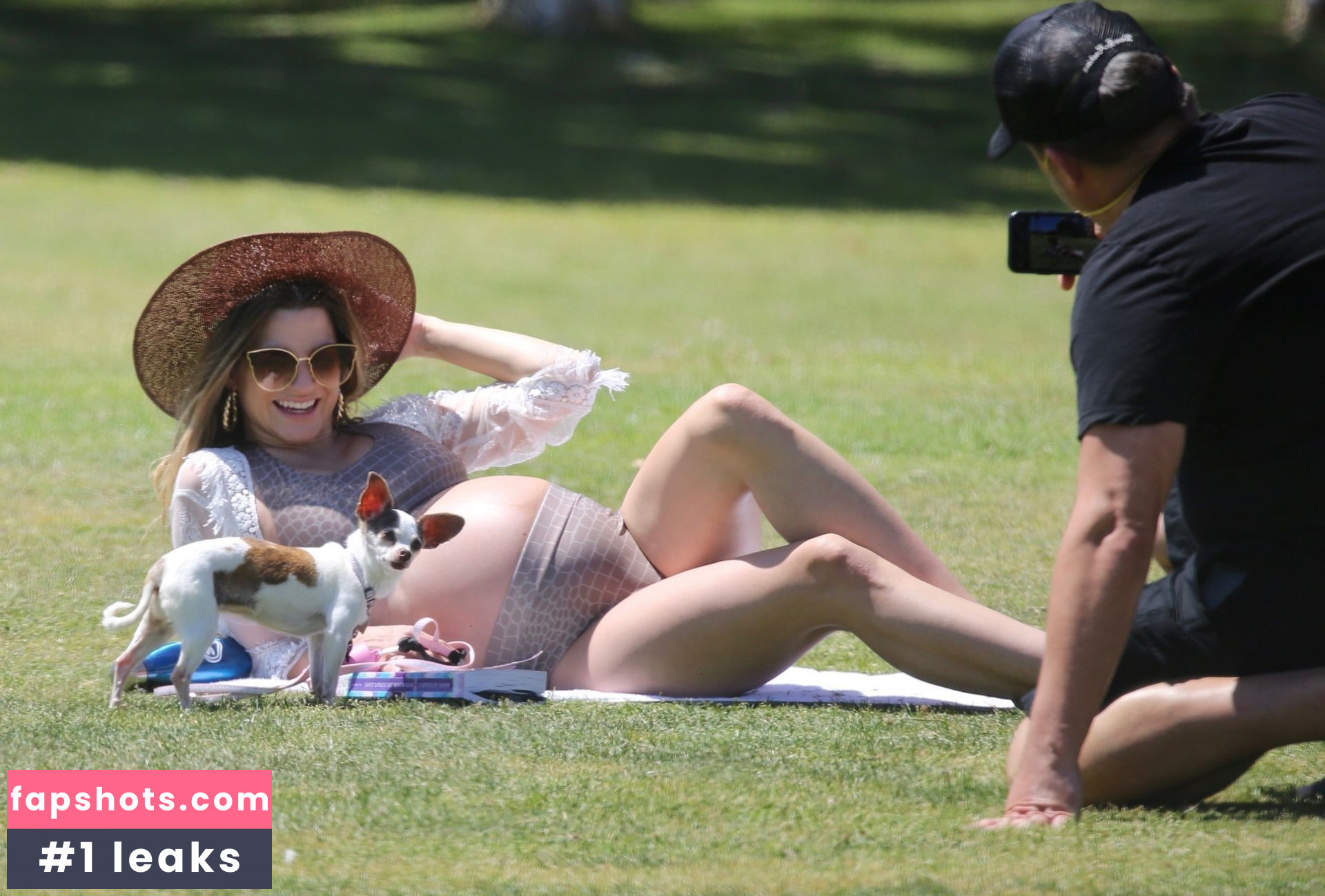 Rachel McCord gallery photo #337