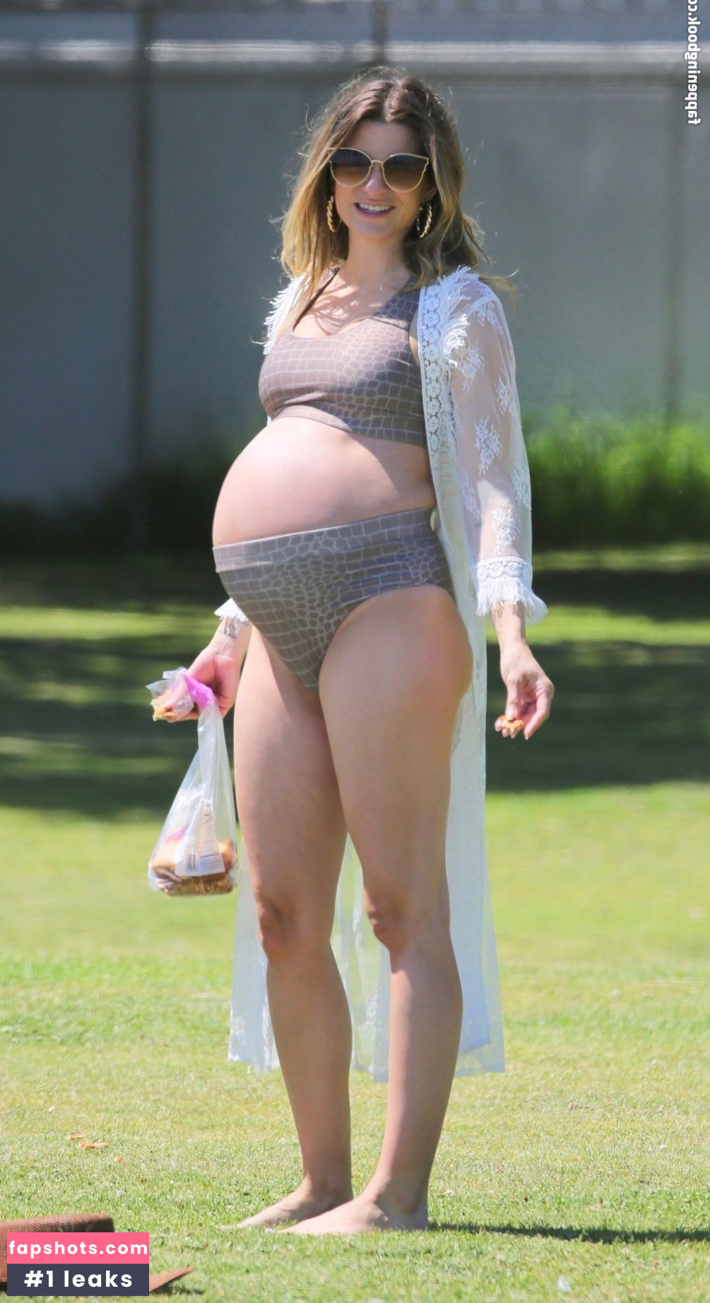 Rachel McCord gallery photo #353