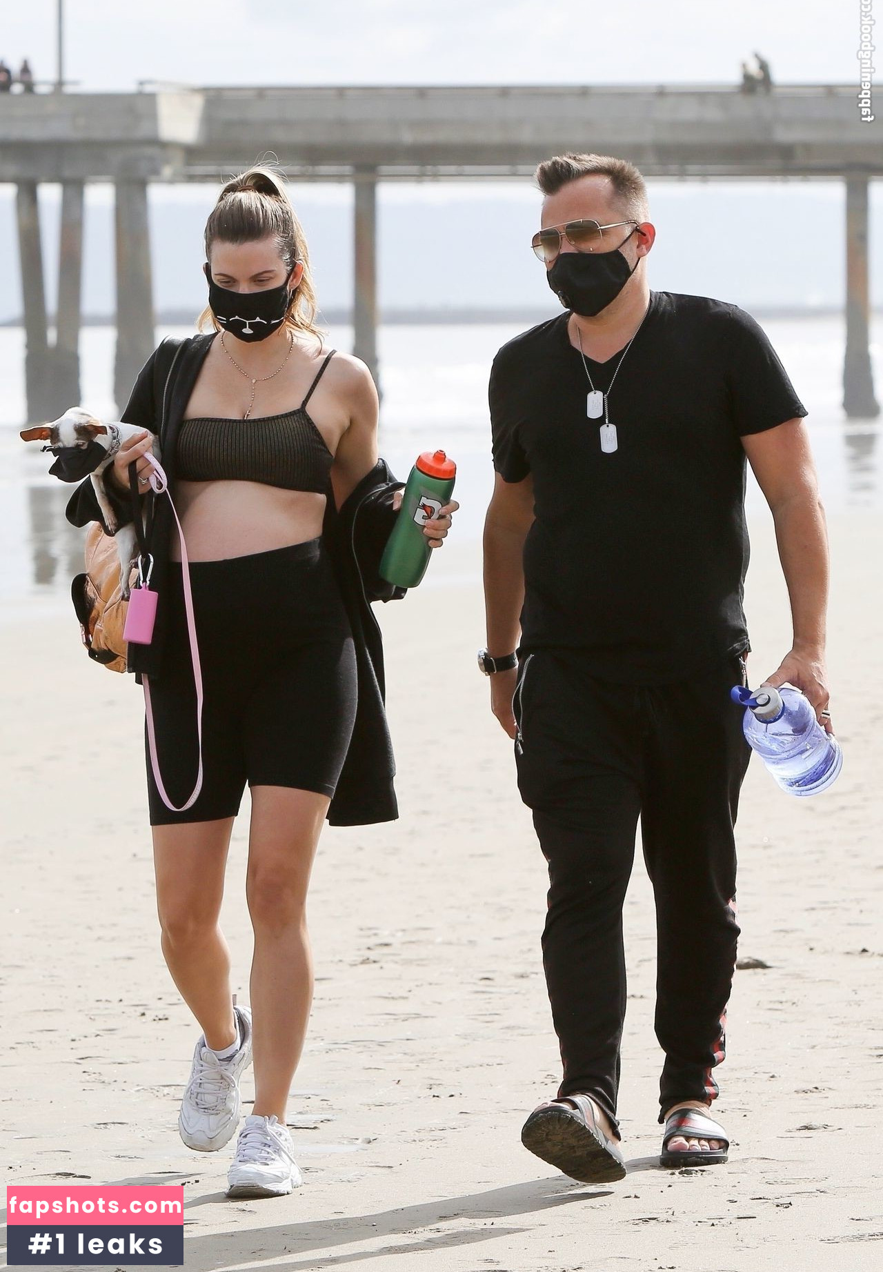 Rachel McCord gallery photo #358