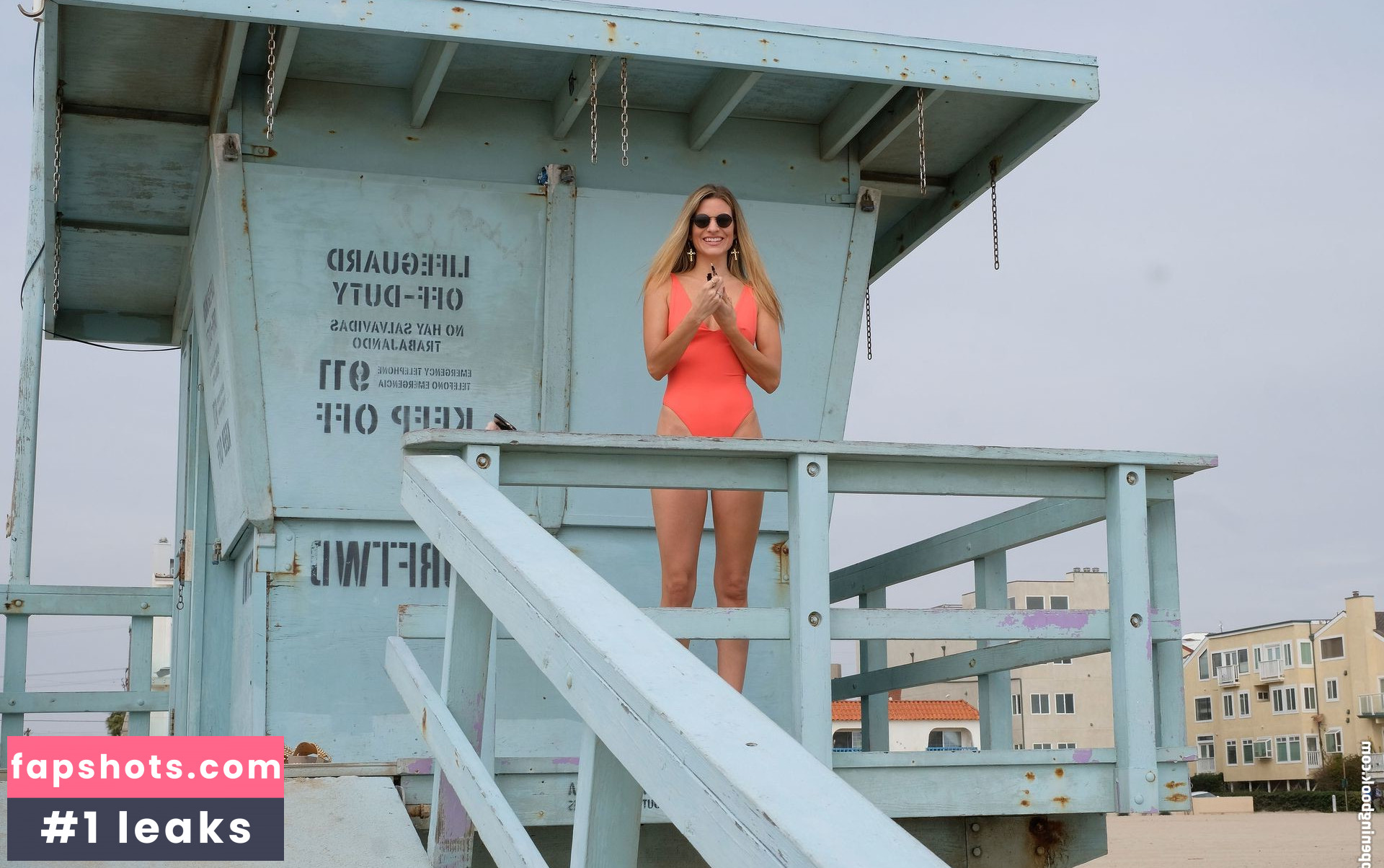 Rachel McCord gallery photo #486