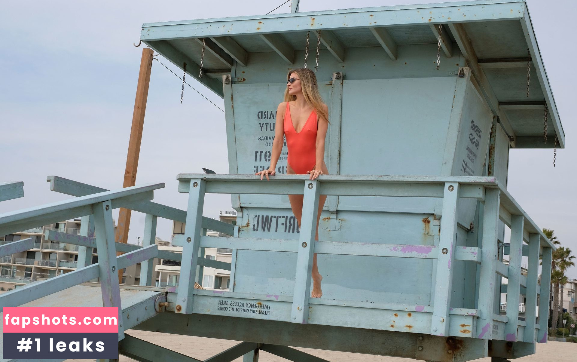 Rachel McCord gallery photo #490