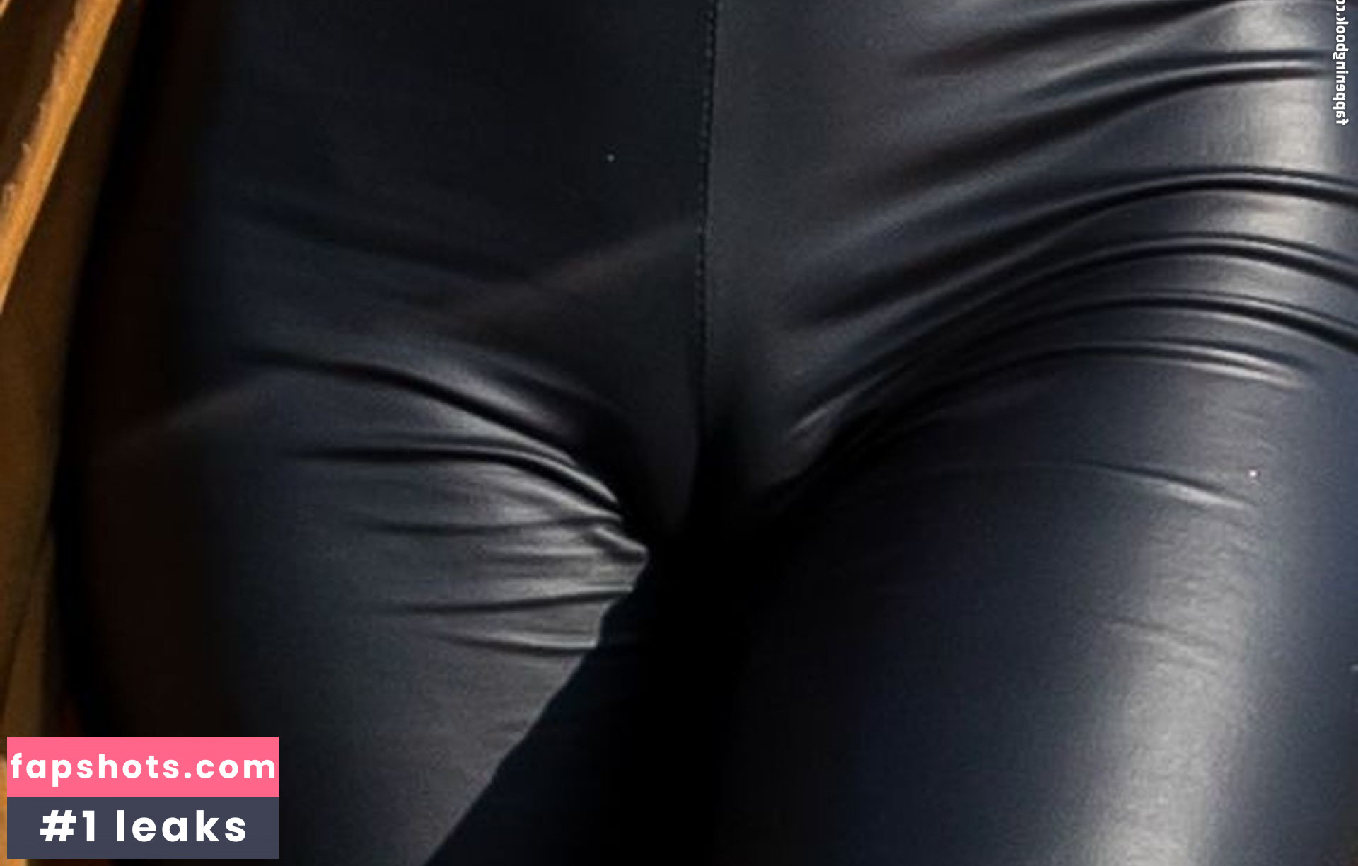 Rachel McCord gallery photo #613