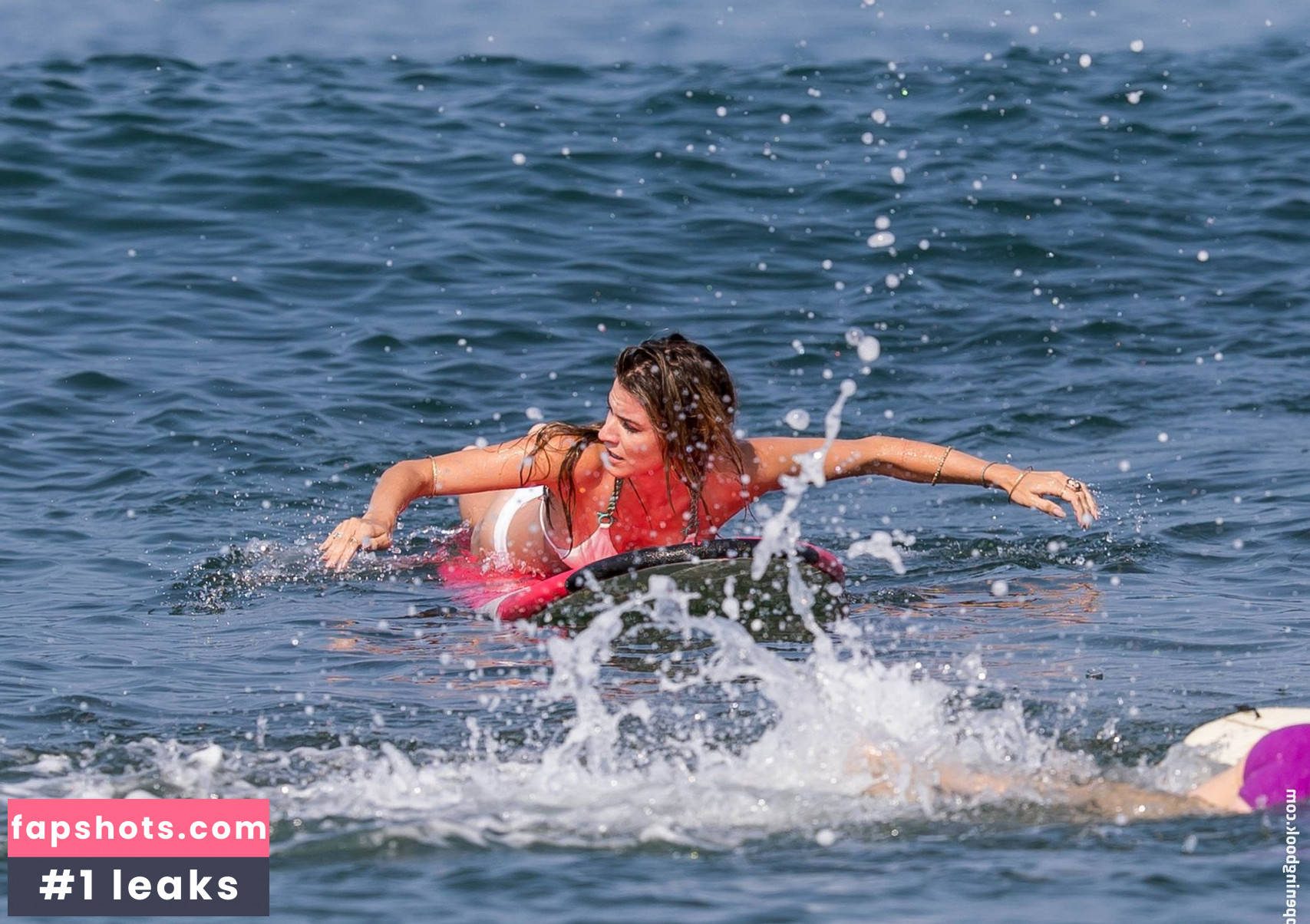 Rachel McCord gallery photo #669