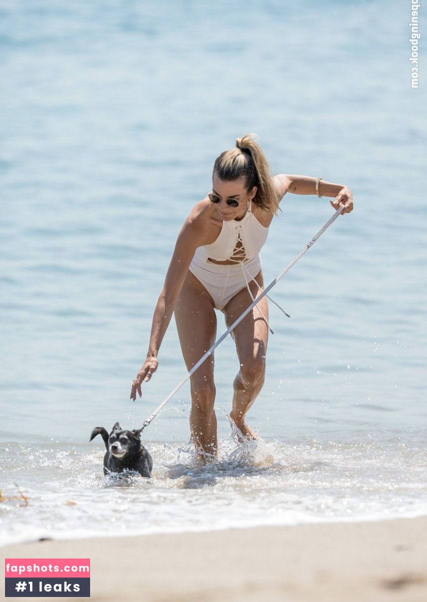 Rachel McCord gallery photo #759