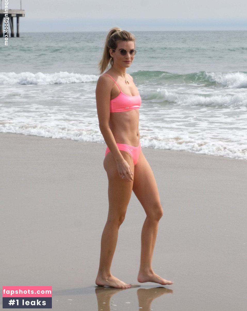 Rachel McCord gallery photo #792