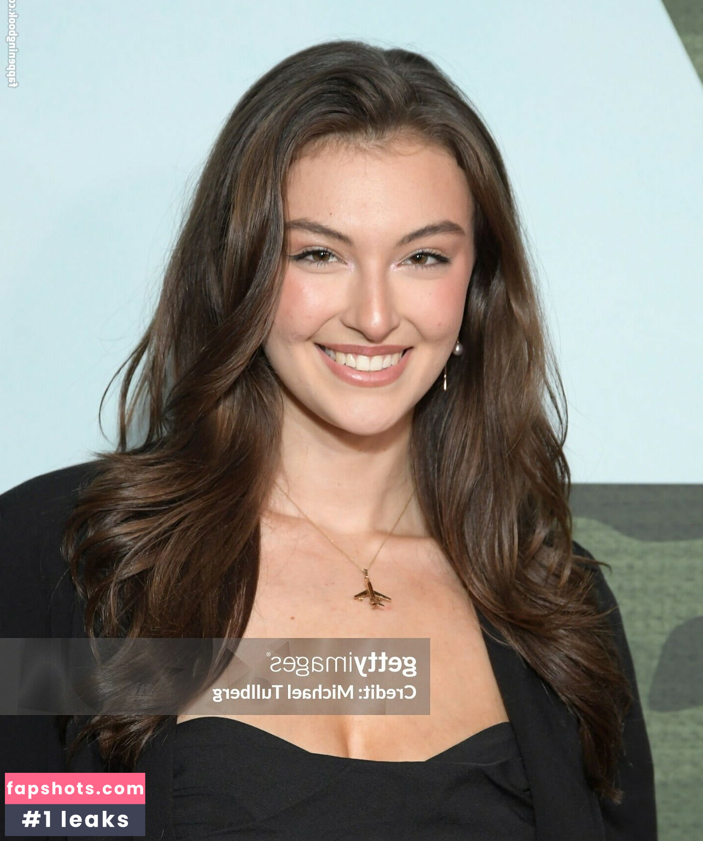 Rachel Michelle gallery photo #120