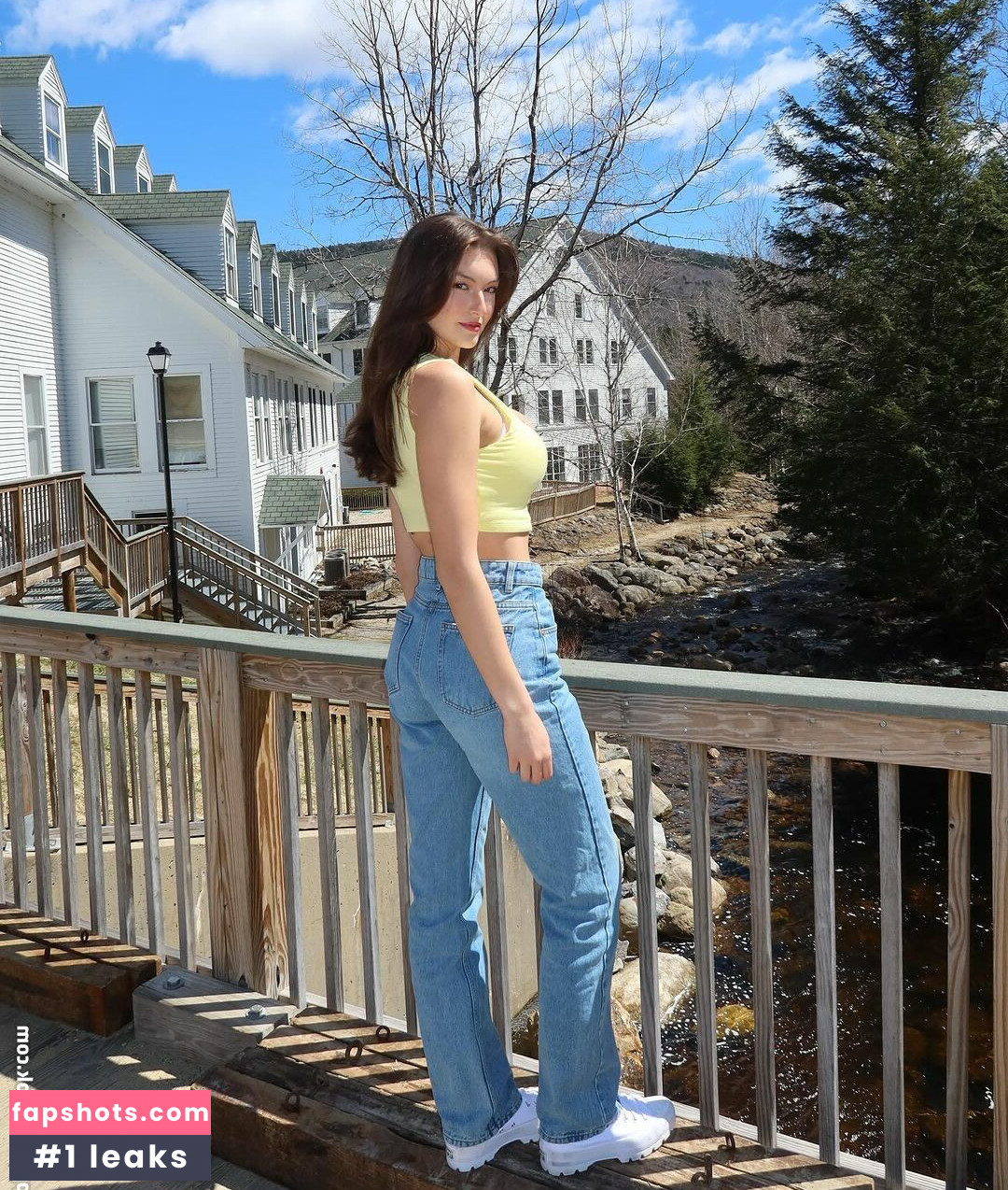 Rachel Michelle gallery photo #316