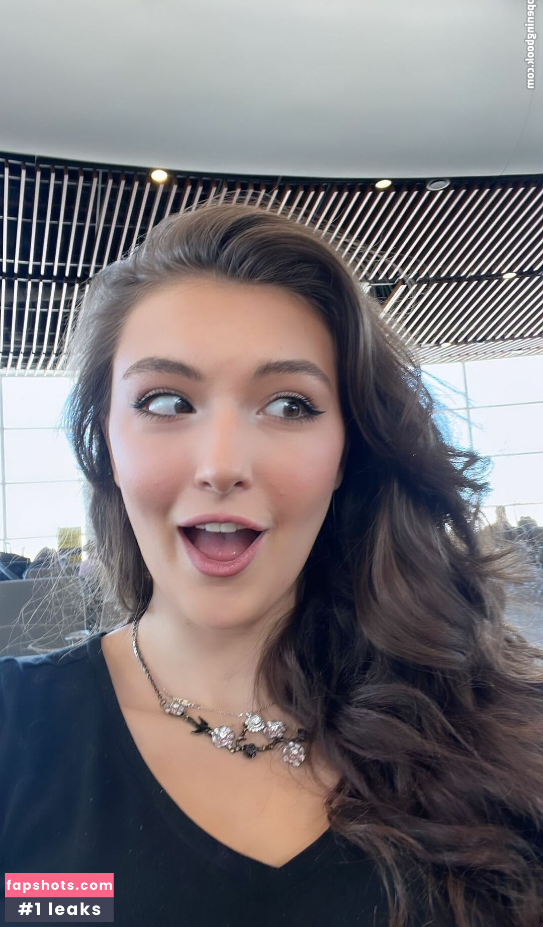 Rachel Michelle gallery photo #421