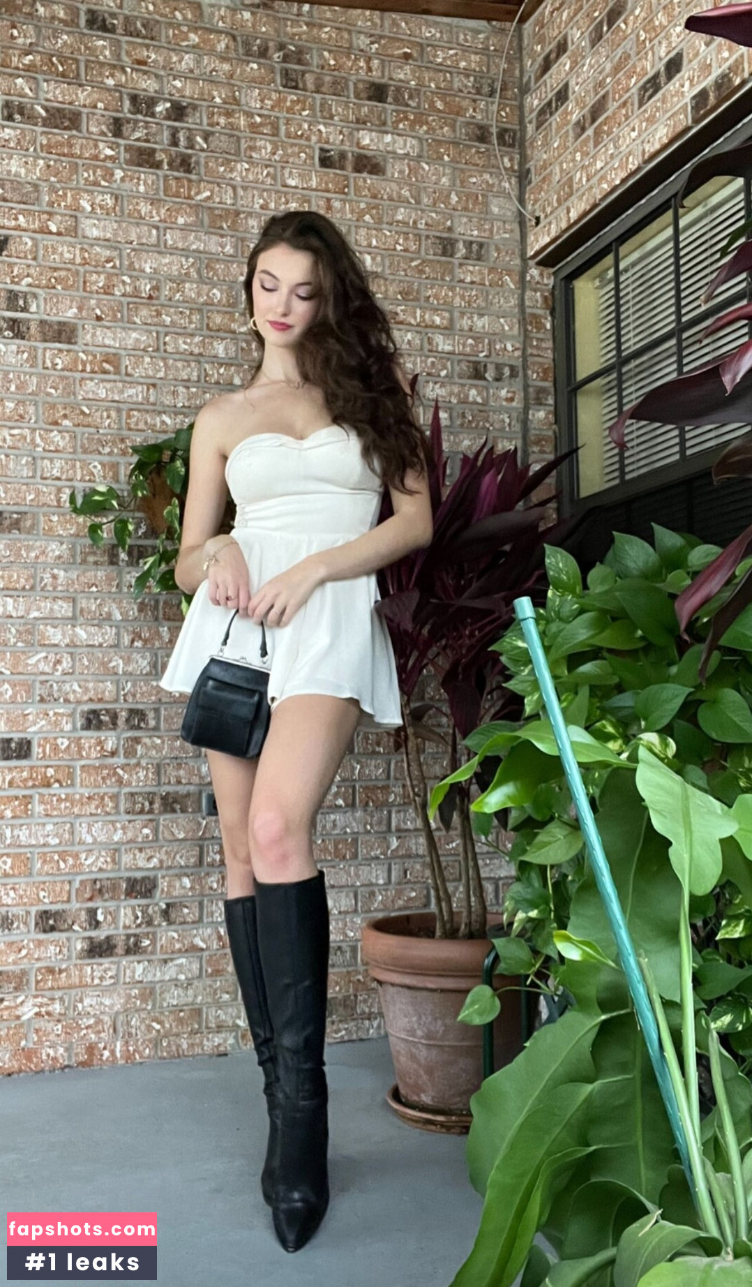 Rachel Michelle gallery photo #459